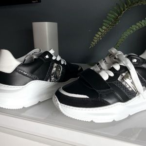 Black Roberto Cavalli low top sneakers  size 8